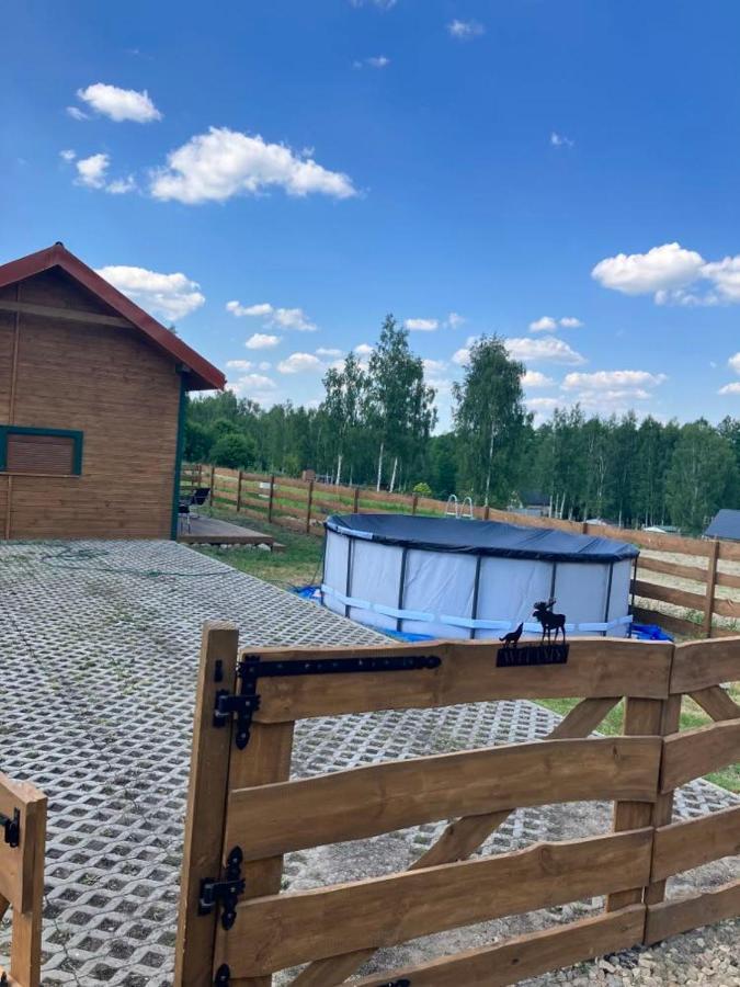 Zielona Chatka Nad Sapina Pozezdrze Eksteriør bilde